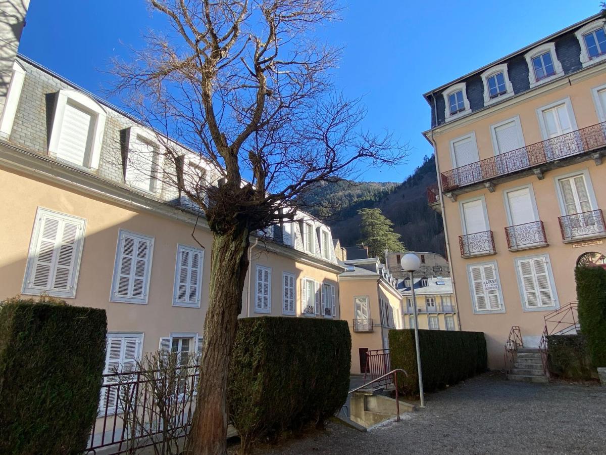 Appartement Joli studio rénové au coeur de Cauterets Extérieur photo